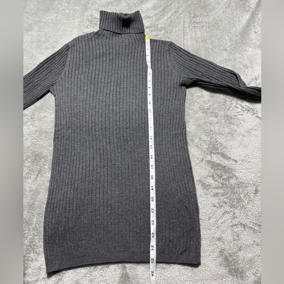 Vince Sweater Womens Size S Gray Turtleneck Cashmere Ribbed Knit - Picture 4 of 6